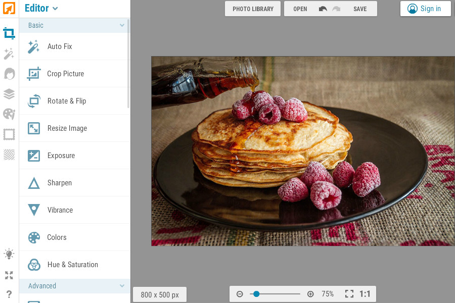  Edit photos online with iPiccy